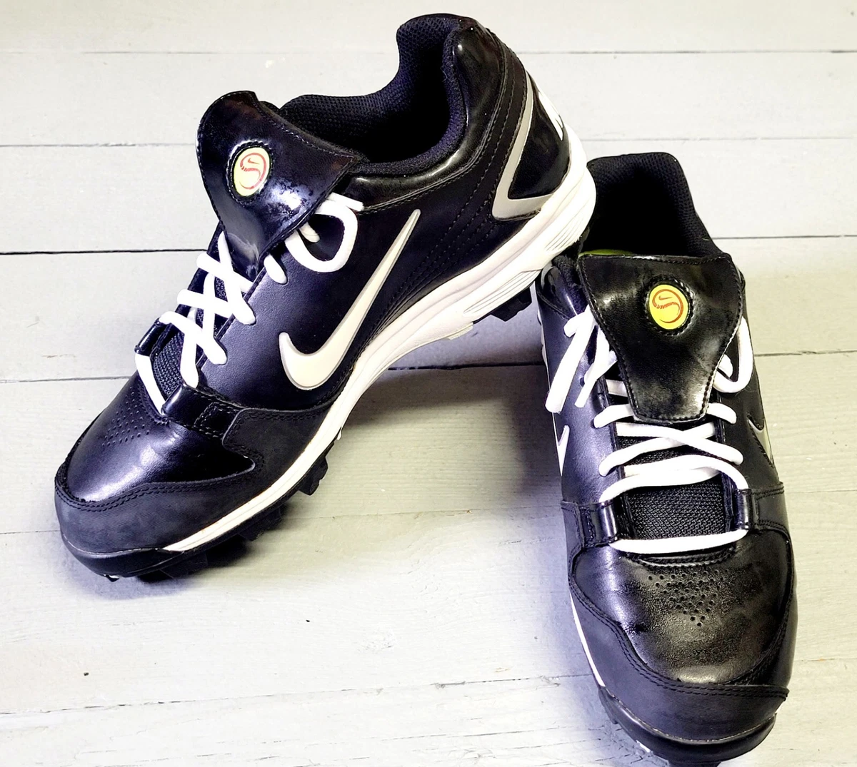 Womens clearance softball shoes