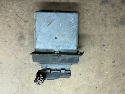 2004 Ford Van E250 4.6L Engine Control Module 4c2a-12a650-md M7486 DG