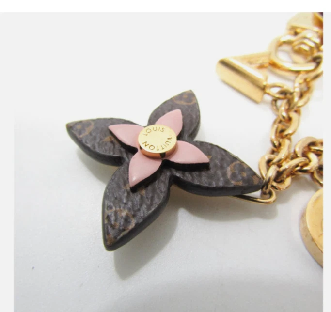 Louis Vuitton Bolso Flores Florecientes Cadena Dije Llavero Dorado Foto 3 de 4