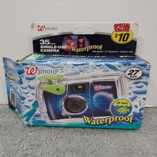 Walgreens 35mm Single Use Waterproof Disposable Camera 800 ISO Film 27 Exposures