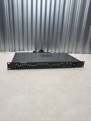 Samson E31 1/3 Octave 31-Band Equalizer - Working!