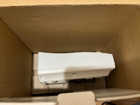 SEGA DreamCast Console (HKT-3000) & Controller with 2 games and BOX 0201