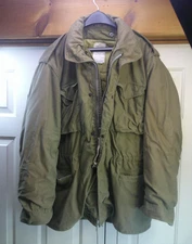 USGI  Cold Weather Jacket  Olive Drabe Large with removable liner