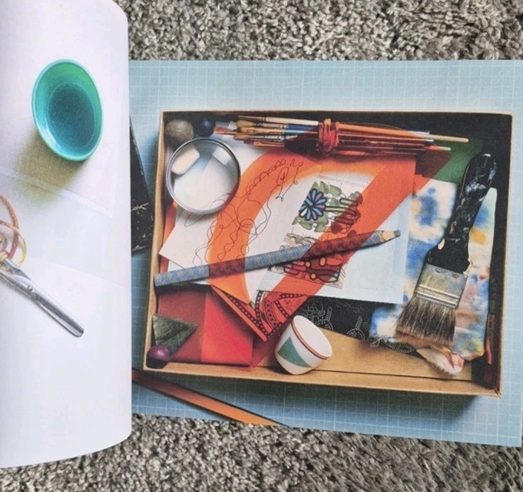 Hermès Le Monde d'Hermès Magazine-Spring/Summer 25, Catalog size, Multicolor. thumbnail 5