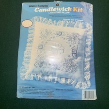 Creative Moments Candlewick Pillow Kit 8266 Floral Border 13" Vintage 1983 New