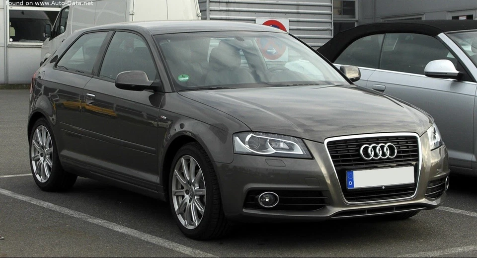 GENUINE AUDI A3 8P FACELIFT 2008-2012 HEADLIGHT BULB RUBBER CAP DUST COVER 103mm - Image 2 of 4