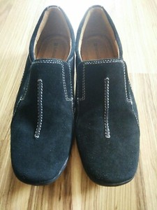 athletic loafers
