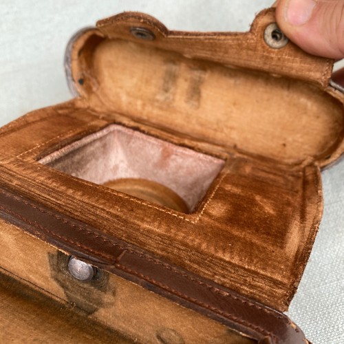 Zeiss Ikon Contax braun Leder Kameratasche 179712 Deutschland 6” breit 4,5” hoch - Bild 10 von 12