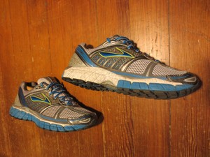 brooks trance 10 brown