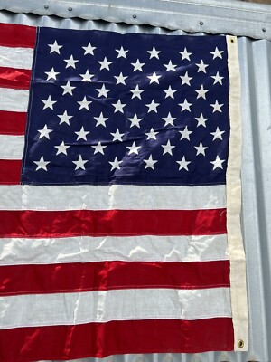 DETTRA EVERWEAR 3 x 5 American Flag ( Nice & Bright - Few spots