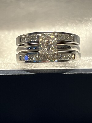 Blue Nile/Jared Platinum Princess Cut Diamond Engagement Ring