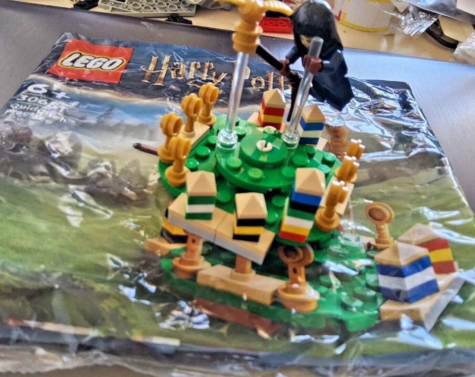 LEGO Harry Potter 30651 Quidditch Practice, foto 1 di 2