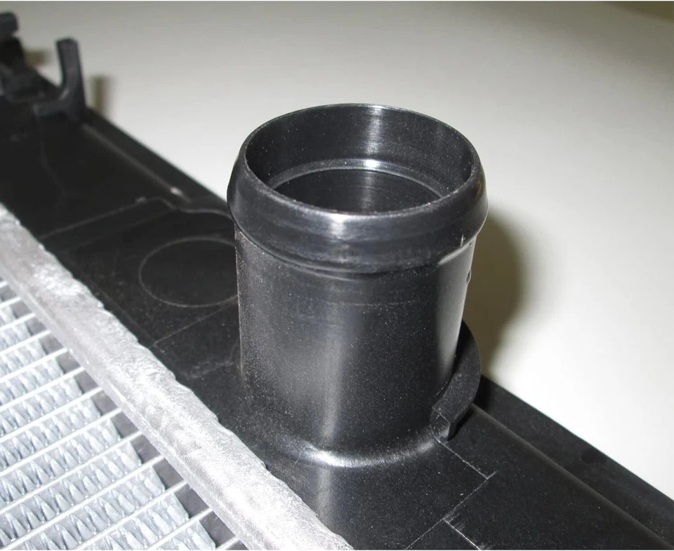 For Genesis G80 2017 Radiator Sedan 3.8L V6 Engine w/ Automatic Transmission - Imagem 3 de 4