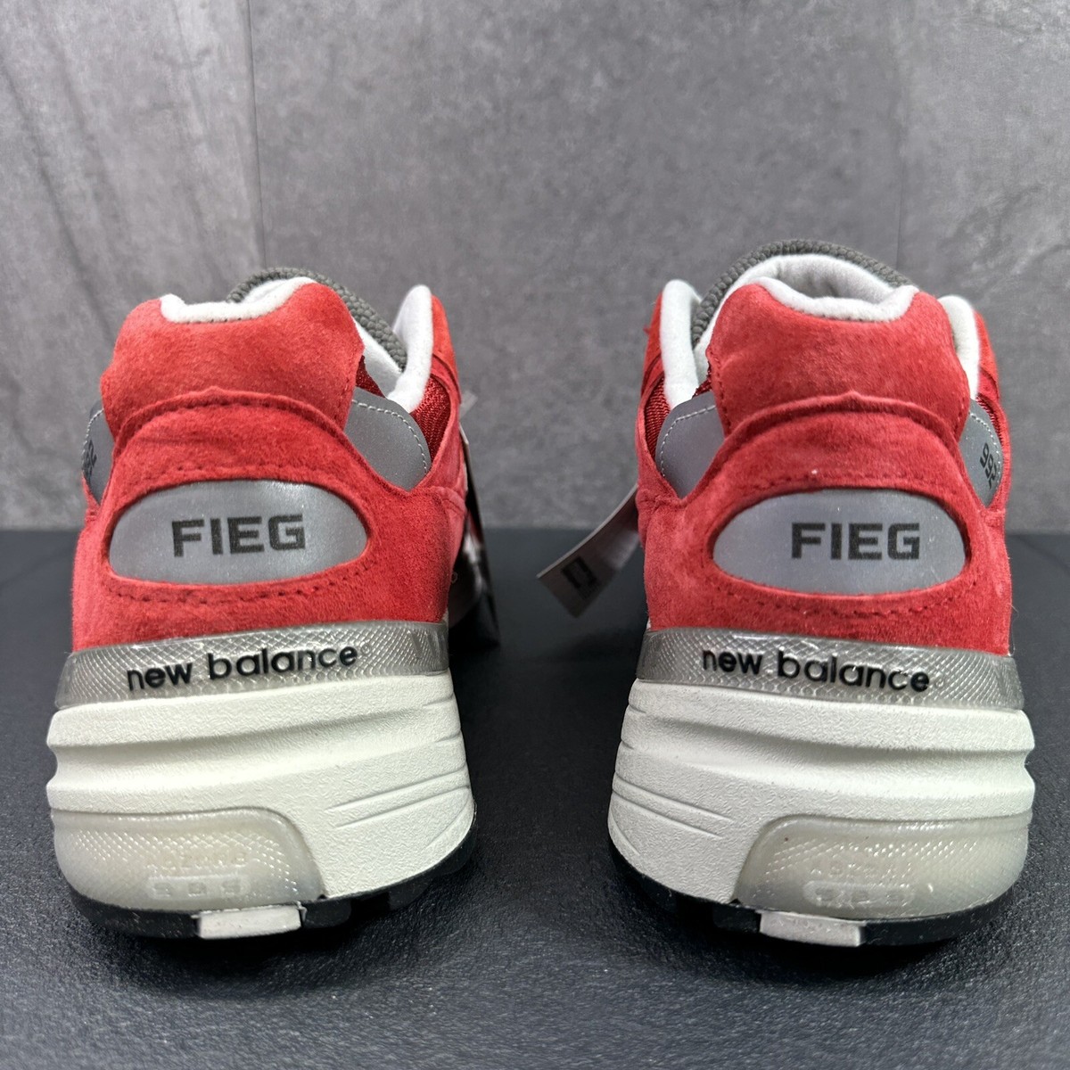 Size 10 - New Balance Kith x 992 Made in USA Kithmas Size 10 - New Balance Kith x 992 Made in USA Kithmas