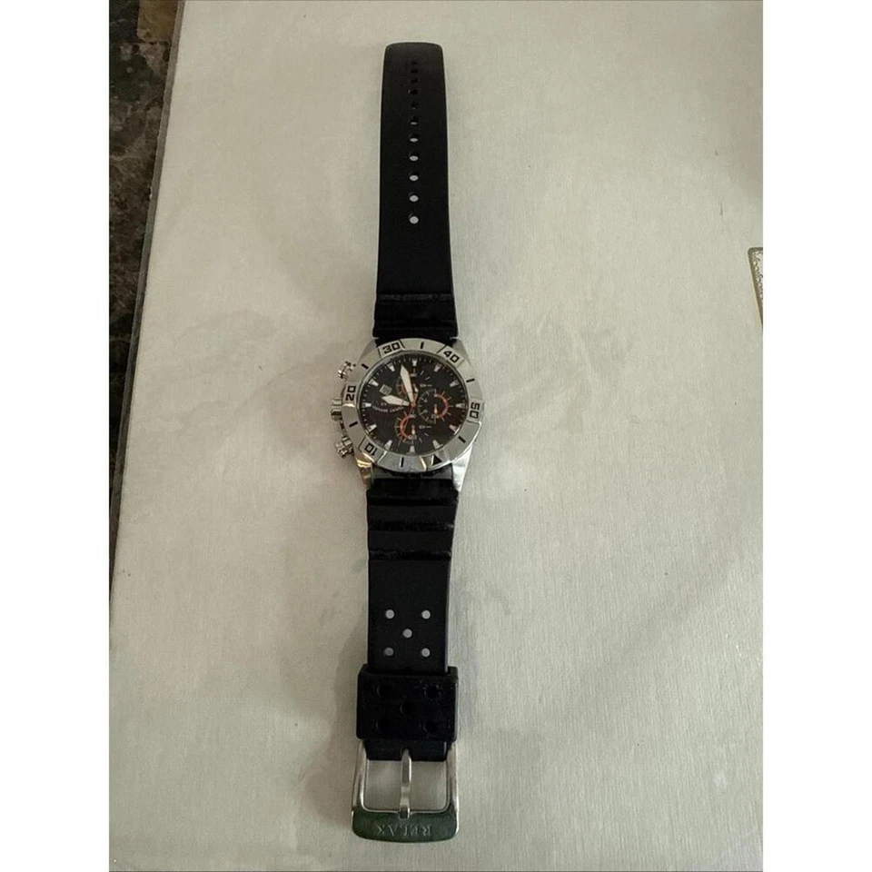 Tommy Bahama Relax RLX1069 黑色表盘 10 ATM 潜水机 — 第 4/4 张图片