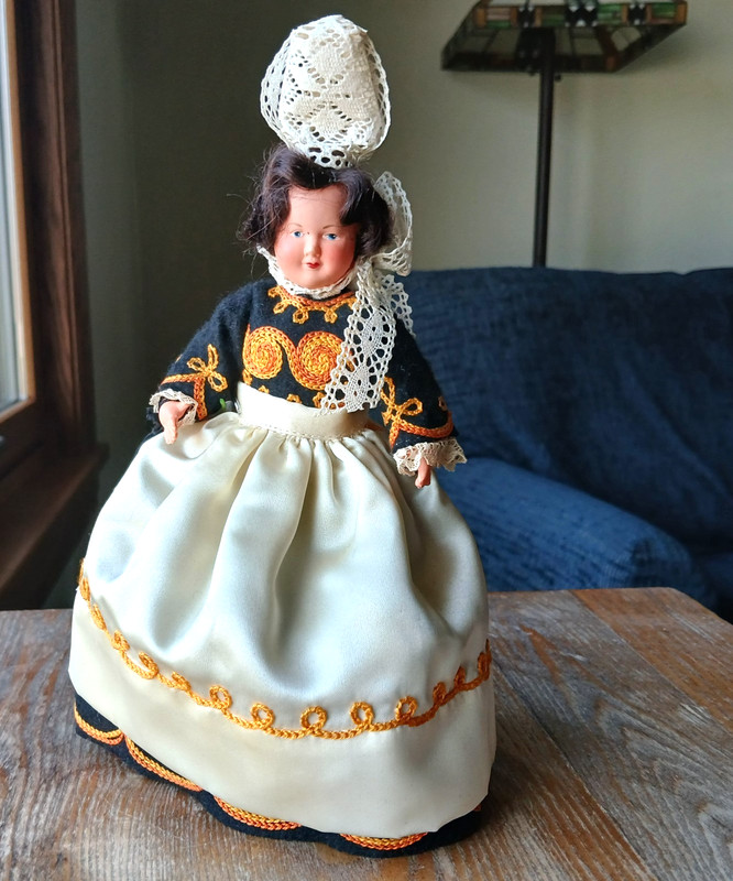 La Poupee Bretonne Vintage French Celluloid Doll - Original Tag - 8" -Embroidery