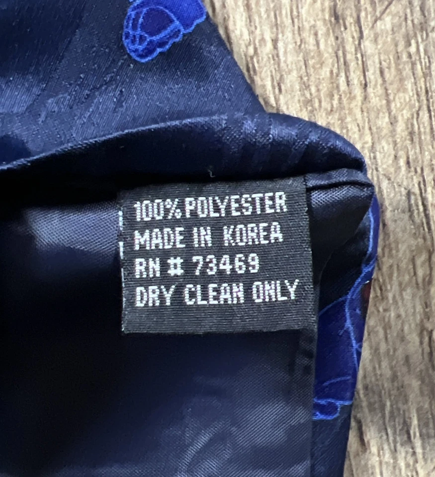 Винтажный баскетбольный галстук 90-х Space Jam Looney Tunes 1996 Bugs Taz Tweety. - Изображение 2 из 4