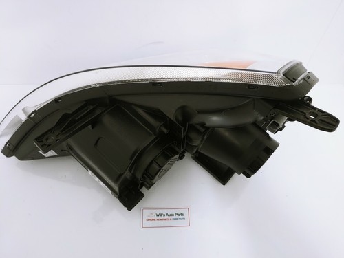 KIA CARNIVAL 2010-2013 VQ GENUINE BRAND NEW RH HEAD LIGHT YELLOW COVER - Picture 8 of 9