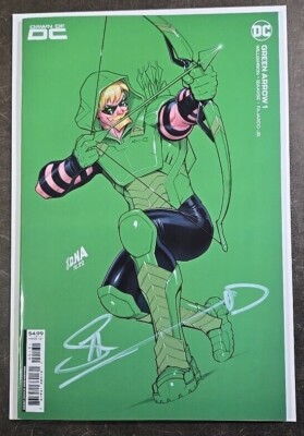 Green Arrow #1 - Nakayama - Sign Stephen Amell w/COA - Fan Expo Phili - (2023)