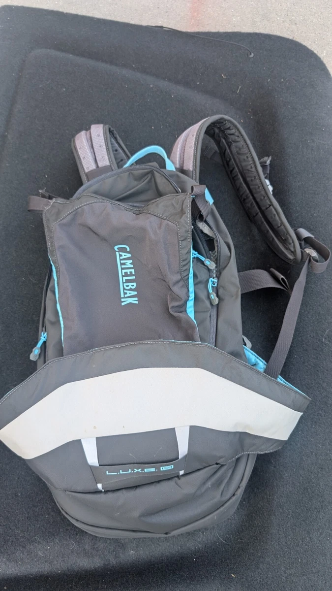 Mochila de Hidratación Camelbak L.U.X.E / 100oz / 3lts