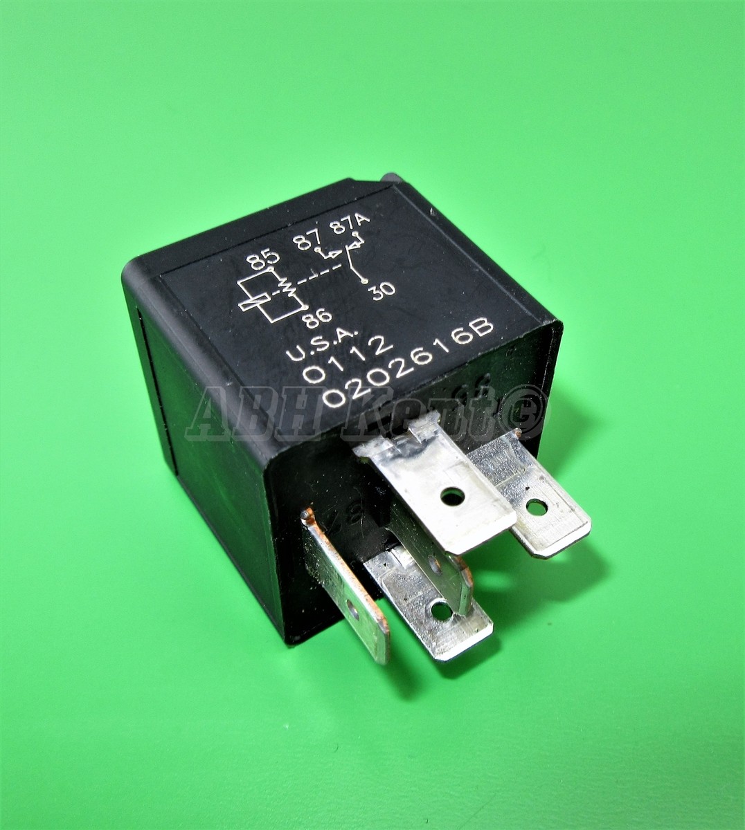472-Chrysler Jeep Dodge 5 Pin Multi-Use Black Relay Tyco 