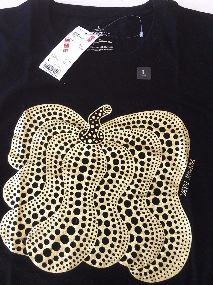 YAYOI KUSAMA x UNIQLO 'Gold Pumpkin' MoMA SPRZ NY Art T