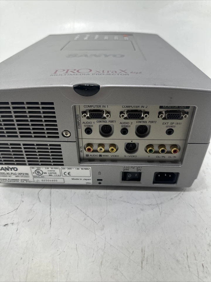 Sanyo PLC-XP21N Pro xtraX High Multimedia Projector 2500 Lumens - Image 2 of 4