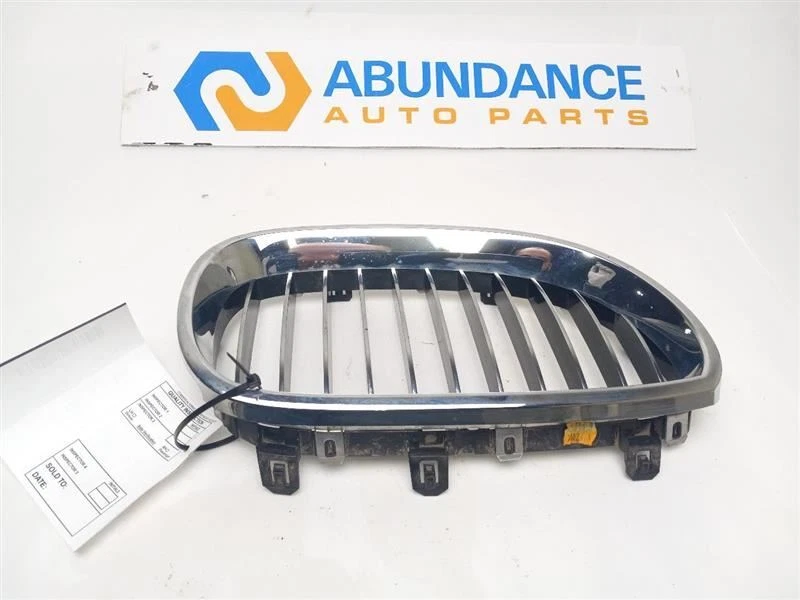 REJILLA LATERAL DERECHA BMW 535 XI 2006 - 2010 Foto 3 de 3