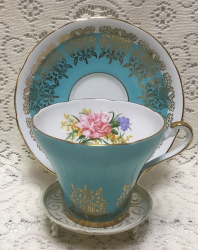 VTG Royal Stafford Tea Cup & Saucer Set Turquoise Aqua Pink Carnations PRETTY! - Picture 3 of 13