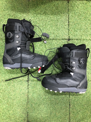 Men's 10.0 Vans Infuse Snowboard Boots (Used)