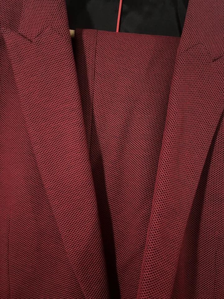 Hugo Boss Suit - image 2 of 4