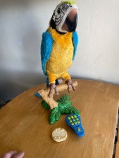 RARE Furreal Friend Squawkers McCaw Talking Parrot with Remote/Perch/Biscuit VGC
