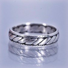 Size 5, vintage southwestern Sterling 925 silver statement ring, band w/ cable