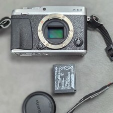 Fujifilm X-E3 Black 24.3MP Mirrorless Digital Camera Body English SD