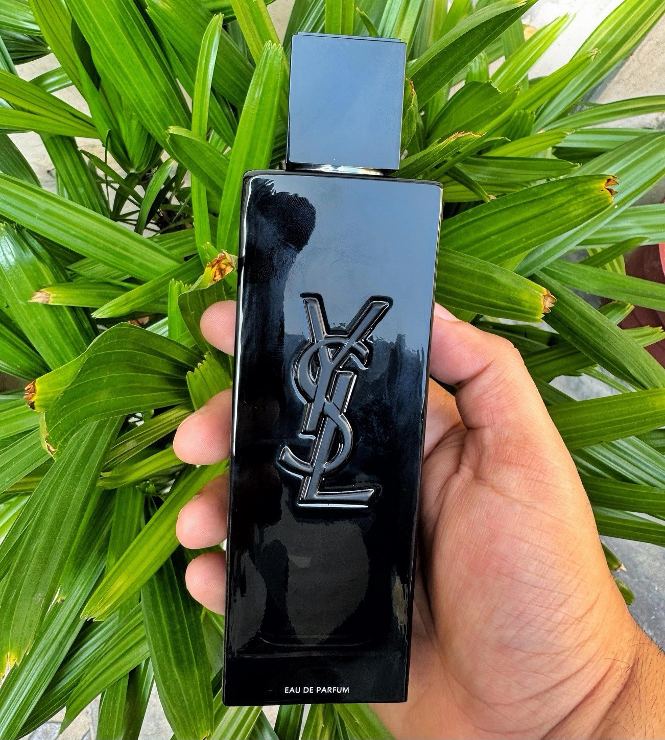 Yves Saint Laurent MYSLF Eau de Parfum Spray Refillable 3.4 fl oz