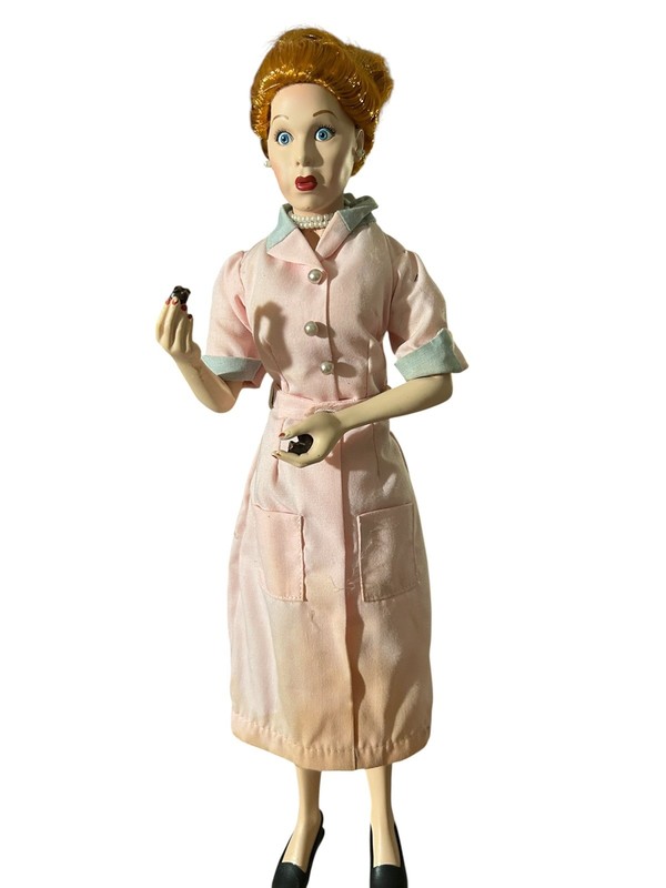 I Love Lucy Doll The Job Switching Chocolate Show  Episode 39 Lucille low bid NR