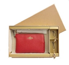 NWT Coach Corner Zip Wristlet Removable Charms Crossgrain Leather CF359 Gift Box