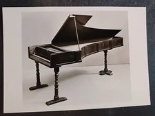 vtg postcard art Piano 1720 Bartolomeo Cristofori Met Museum unposted