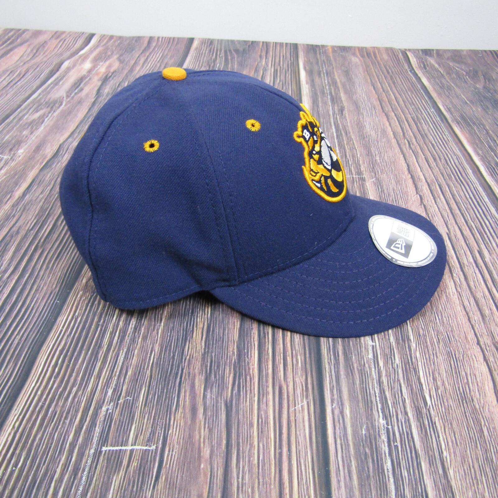 Picture 3 of 6