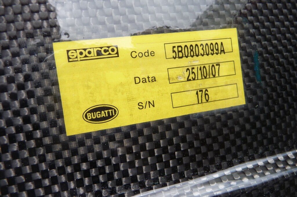 2008 Bugatti Veyron 16:4 Left Rocker Molding Carbon Fiber Cover 5B0803099A OEM