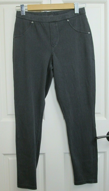 NWT Hue Gray Skimmer Legging Jeans Womens Size M 26x26 Gray Lace Up 116-24674