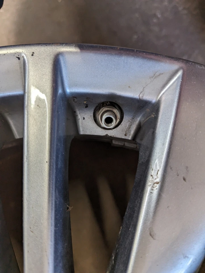 Llanta de aleación Infiniti QX80 / Nissan Armada 20" 20x8" D0C00-6GW5A Foto 2 de 4