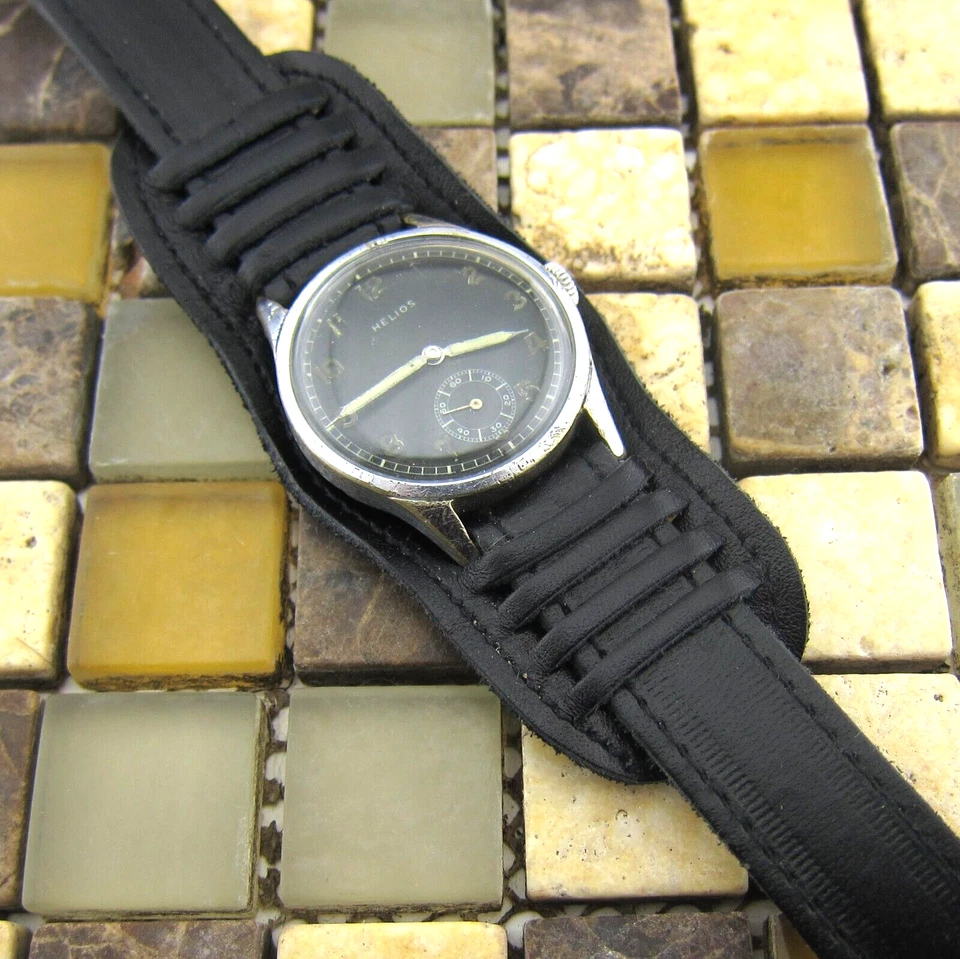 Raro reloj suizo HELIOS DH Wehrmacht del ejército alemán de la Segunda Guerra Mundial, cal. P 300 Foto 3 de 4