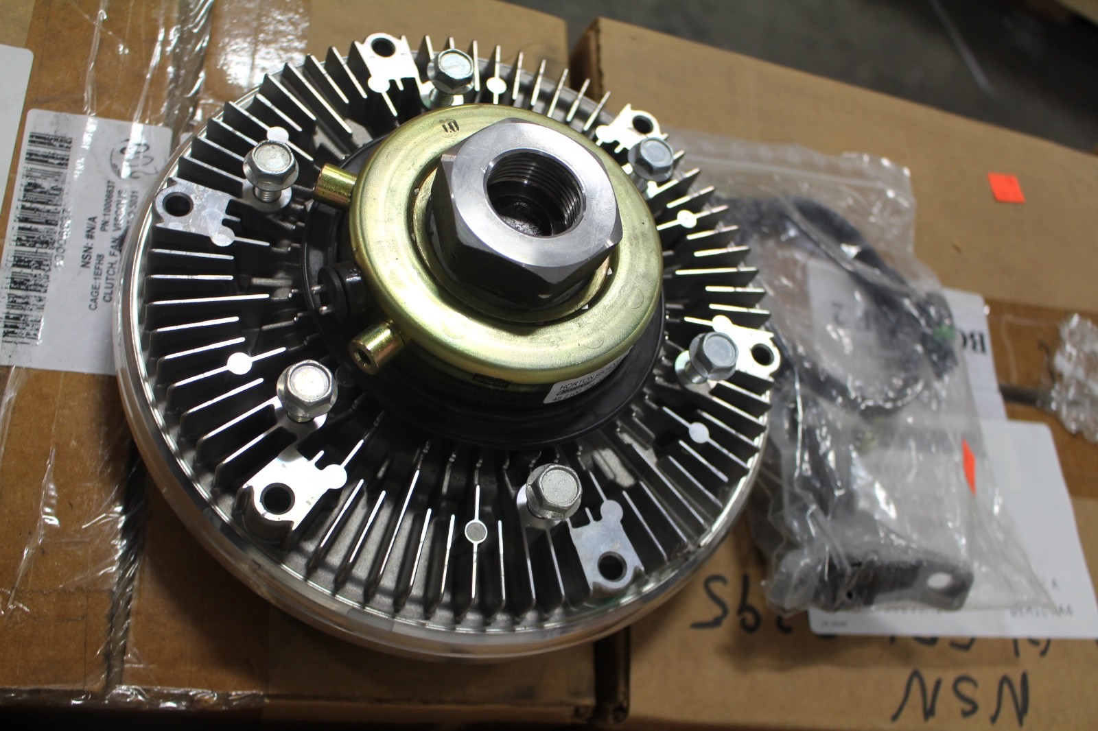 NEW HORTON FAN CLUTCH 86E90210C00 eBay