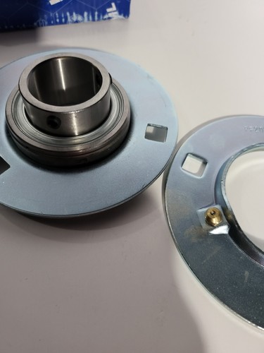 New KML SBPF206-20G Pressed Stamped Steel 3-Bolt Flange Bearing 1-1/4" Bearing - Picture 4 of 5