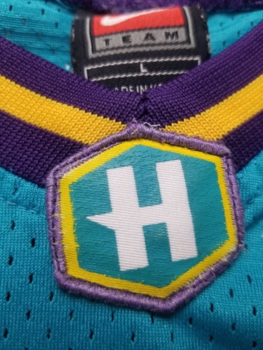 Nike New Orleans Hornets Jamal Mashburn Jersey Size Youth L Mens S - Picture 13 of 17