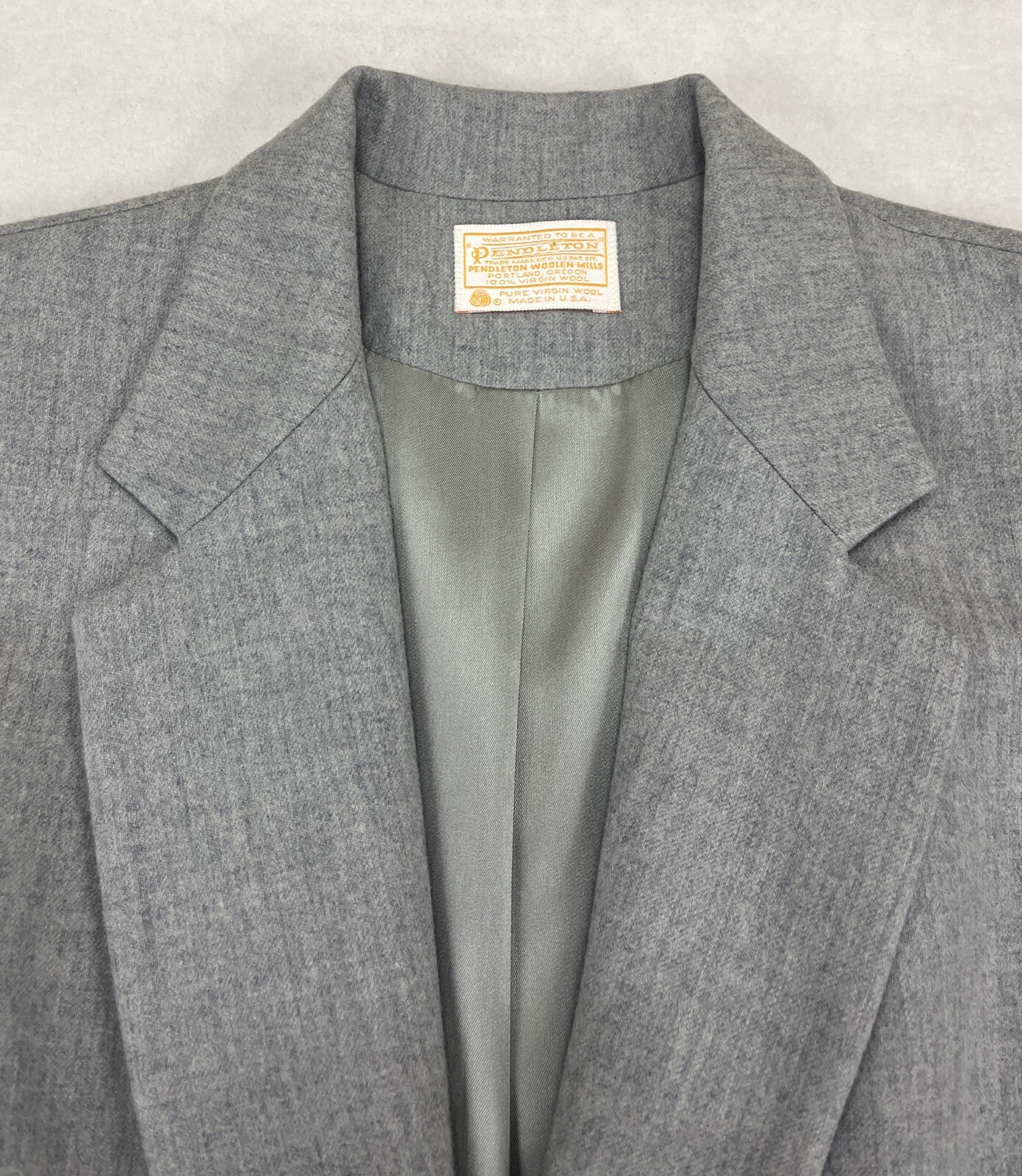 VTG Pendleton Gray Virgin Wool 2 Button Lined Bla… - image 2