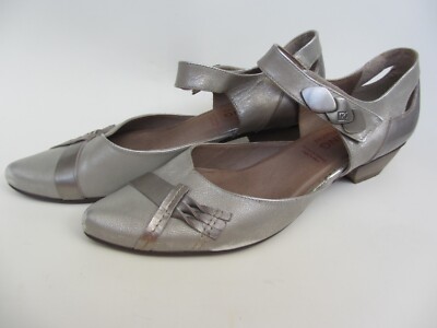DORKING by FLUCHOS Spain Size 41 Silver Leather Mary Jane Shoes Mini Heel Unique