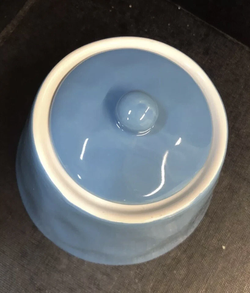 Sugar Bowl Maxwell & Williams Designer Krinkle Stoneware 3" T 2.75" D tom azul - Imagem 3 de 4