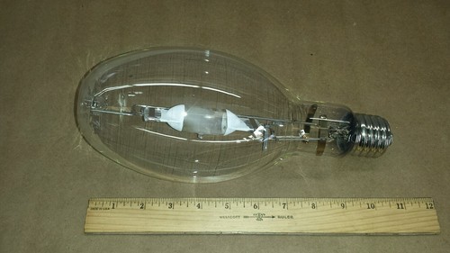 Lumenarc MS400/BU Pulse Start Metal Halide Lamp Light Mogul Base E-37 400W - Picture 4 of 6